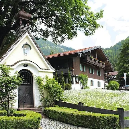 Apartment Holiday Haus Schonbrunn, Bayrischzell