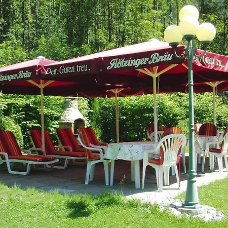 Holiday Haus Schonbrunn, アパート バイリッシュツェル